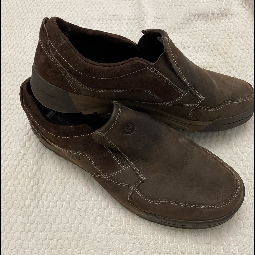 Merrell brown loafer